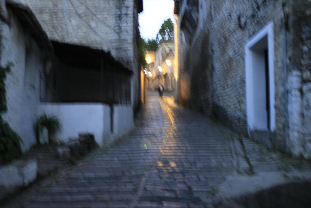 Eva Guesthouse Gjirokastër Dış mekan fotoğraf