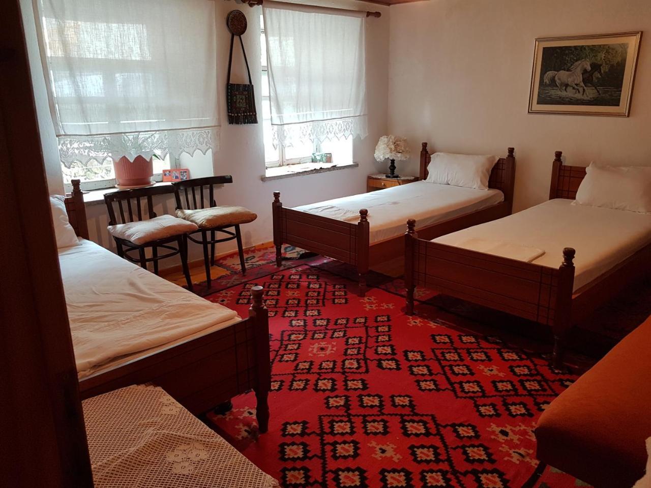 Eva Guesthouse Gjirokastër Dış mekan fotoğraf