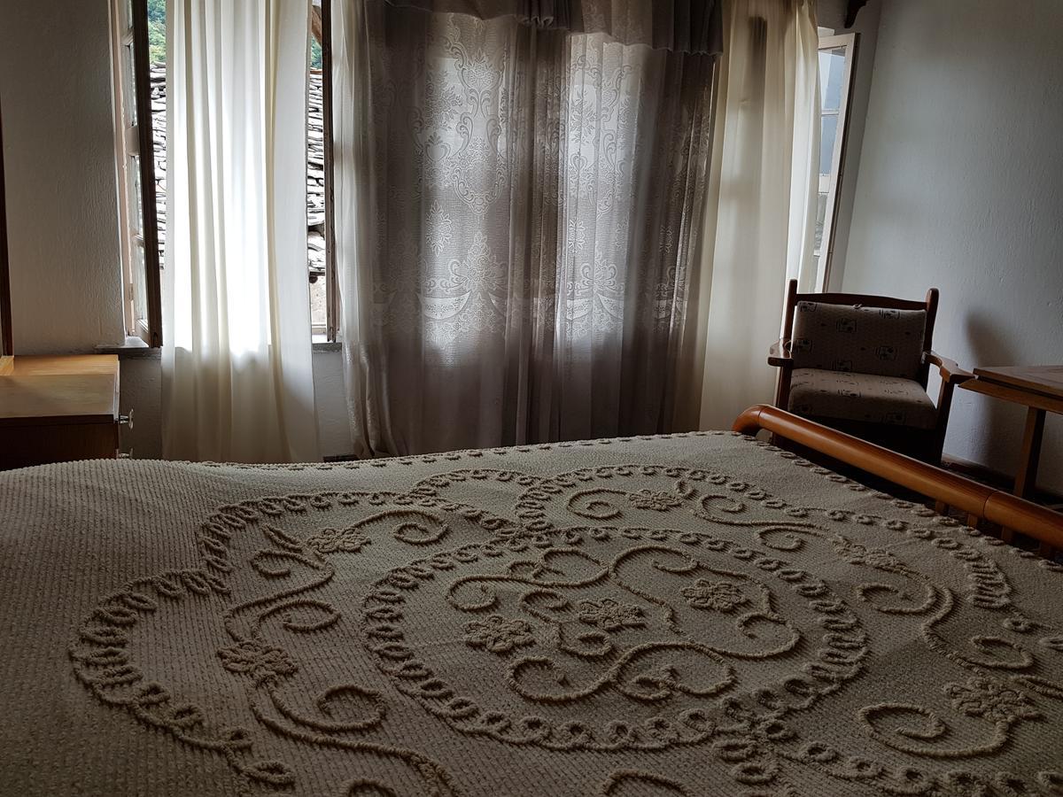 Eva Guesthouse Gjirokastër Dış mekan fotoğraf